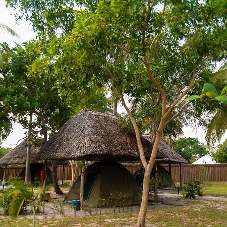 Butiama Marine Camp 호텔 Utende 외부 사진