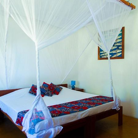Butiama Marine Camp 호텔 Utende 외부 사진